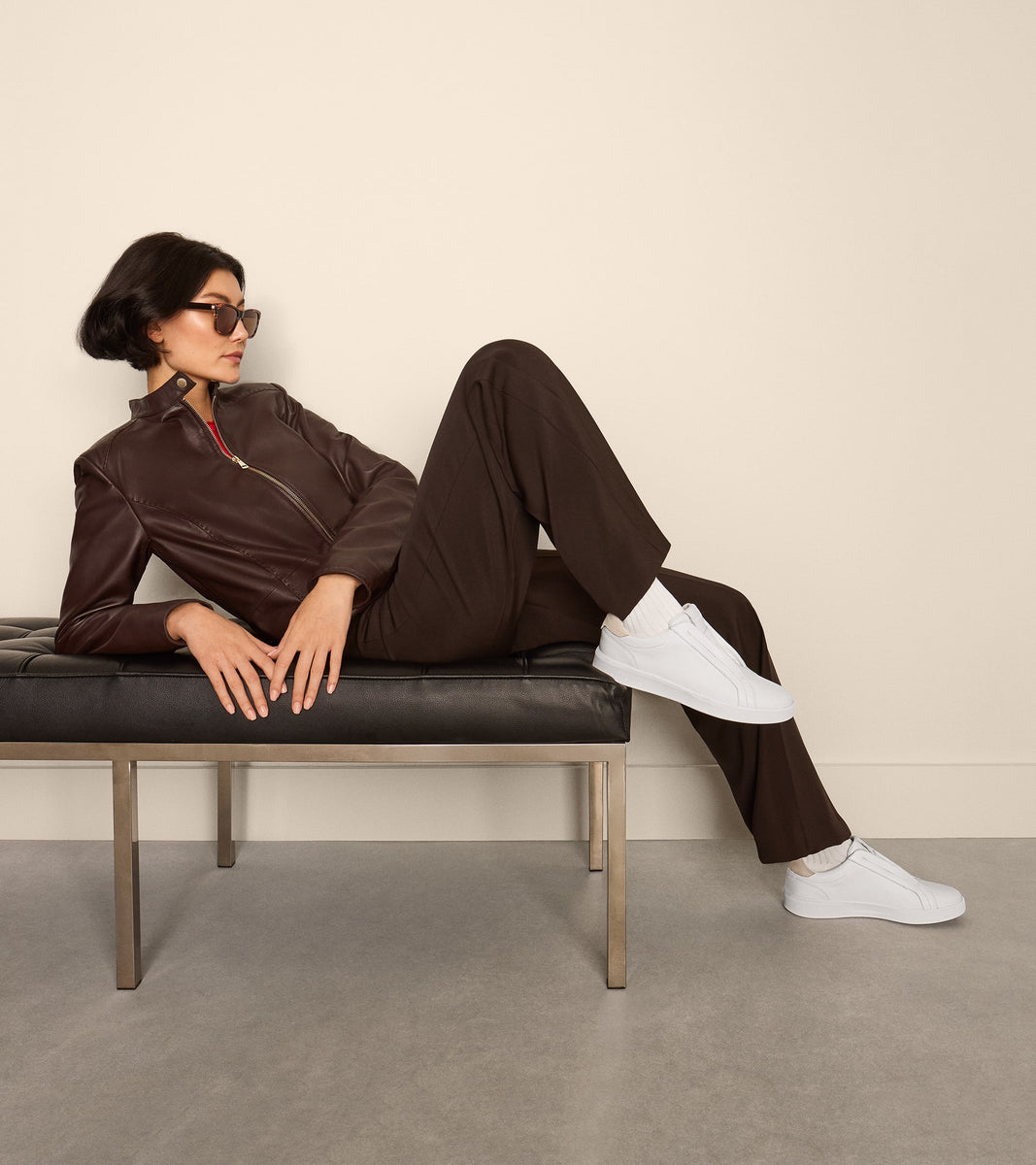 W34137:WHITE LTR/CH LT SESAME SUEDE