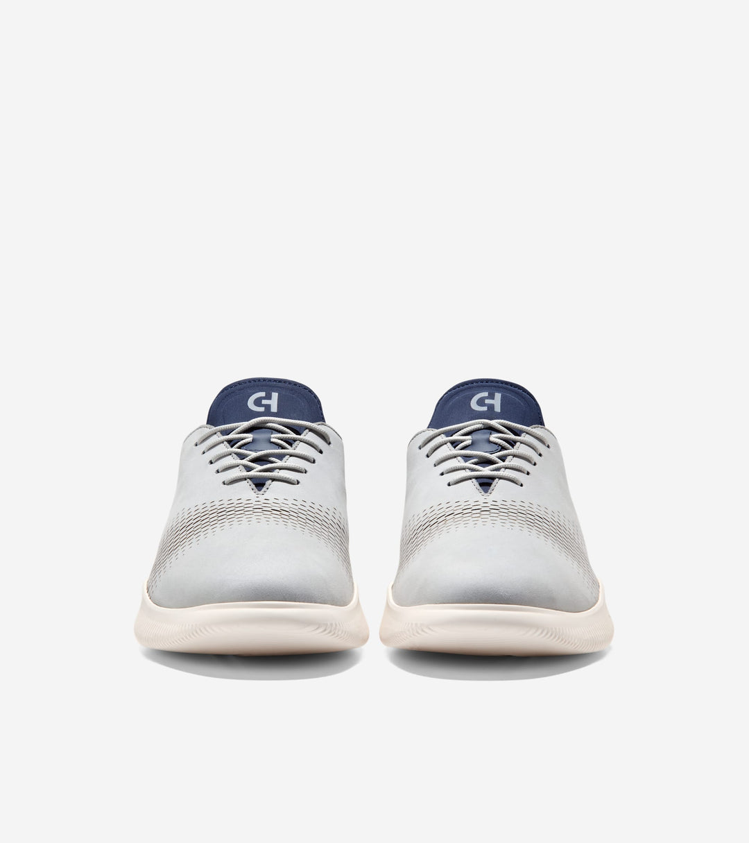 C43258:HARBOR MIST NUBUCK / NAVY BLAZER / IVORY