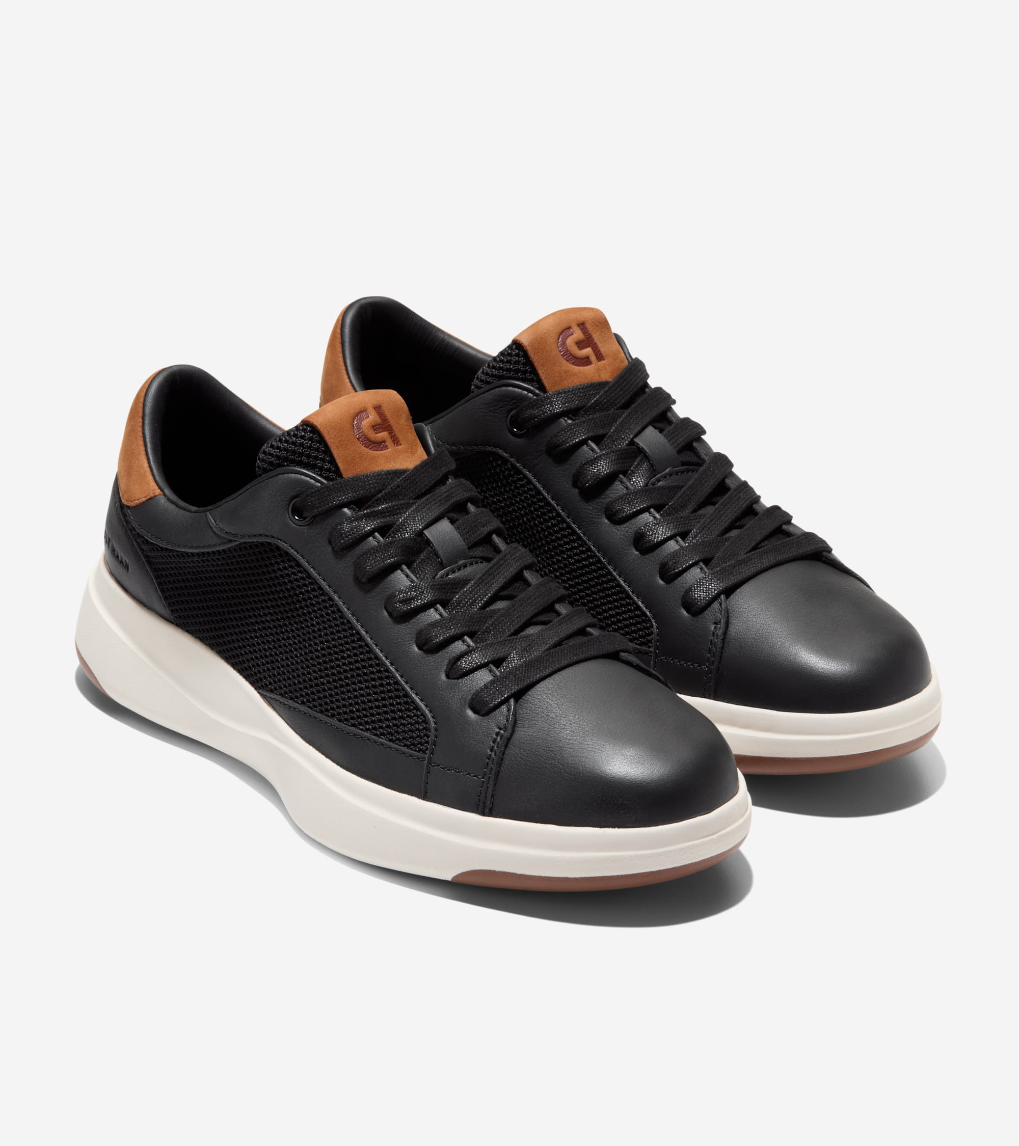 C43524:BLACK / CH NEW CARAMEL NUBUCK / IVORY