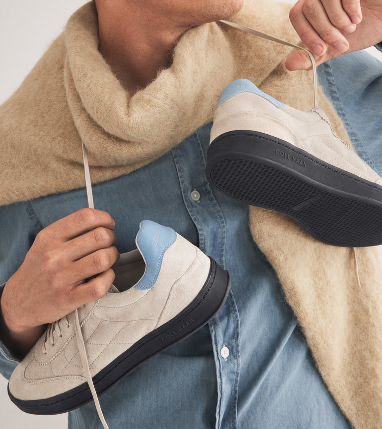 C38052:SILVER LINING SUEDE/VISTA BLUE/NICOTINE GUM T