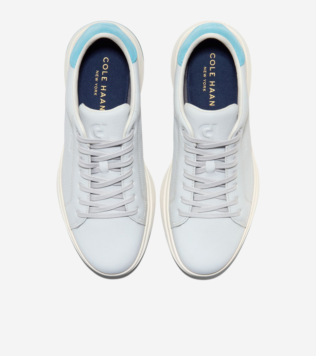 C43552:OYSTER MUSHROOM / MILKY BLUE NUBUCK / IVORY