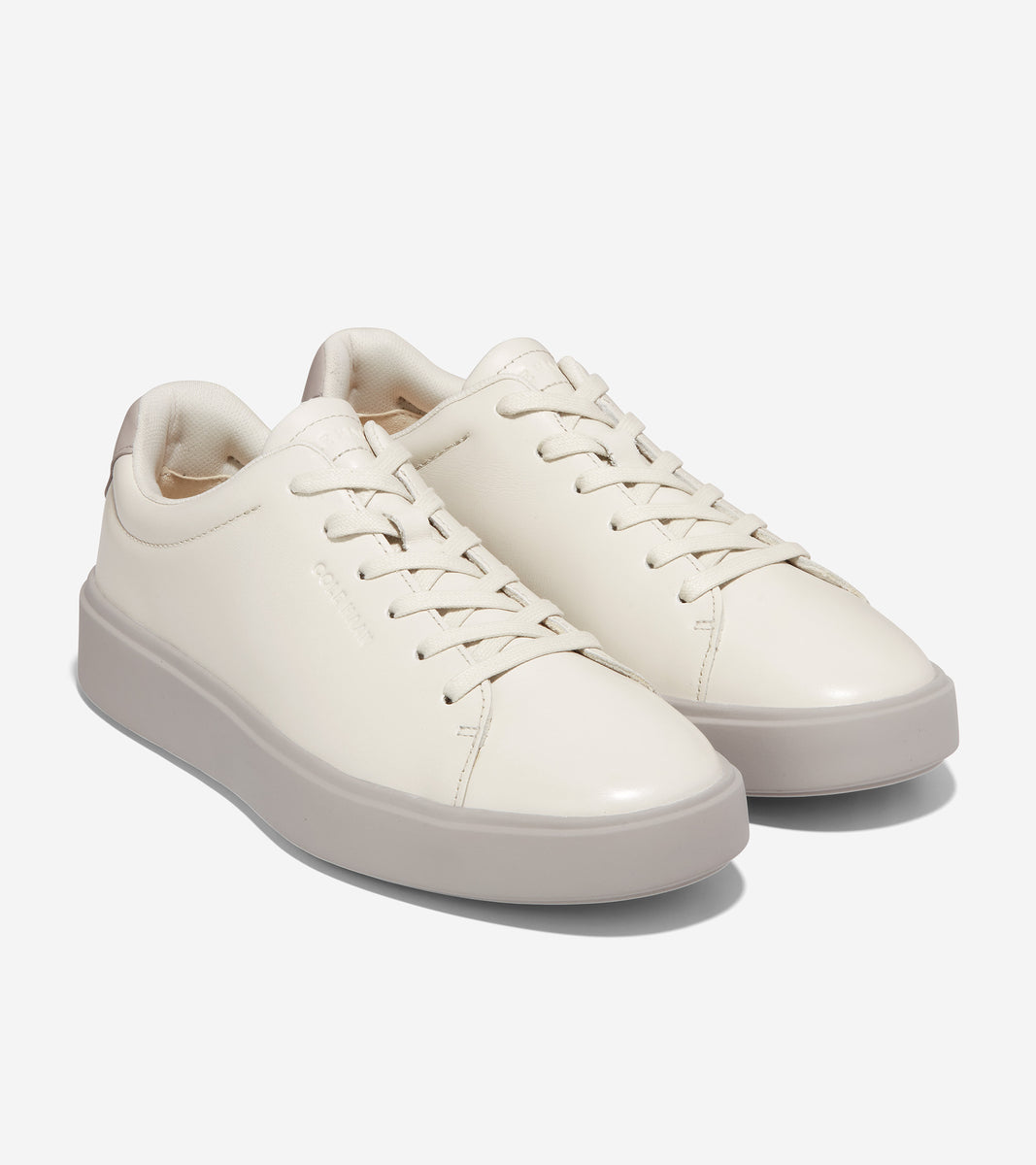 Men's Grand Crosscourt Traveler Sneaker