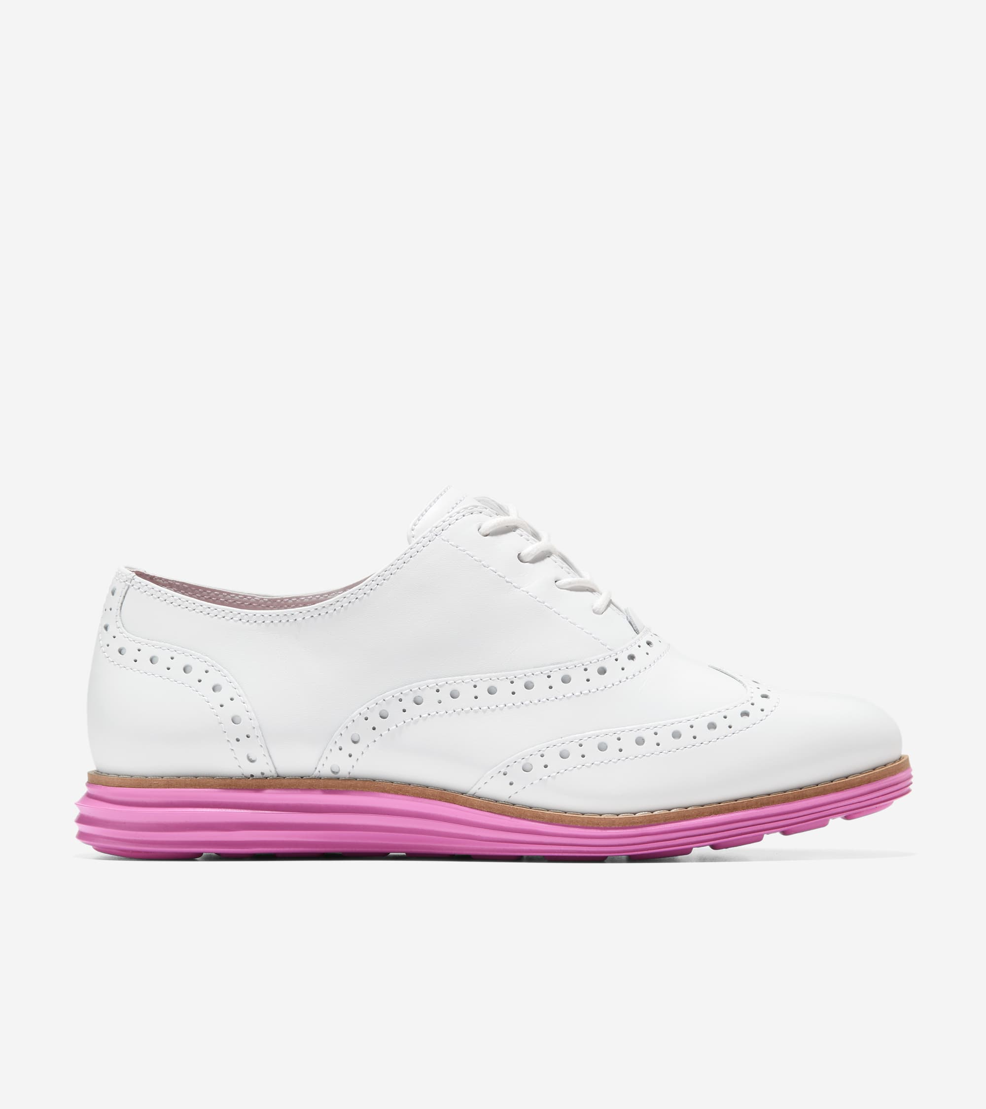 Women's grandevølution store waterproof wingtip oxford